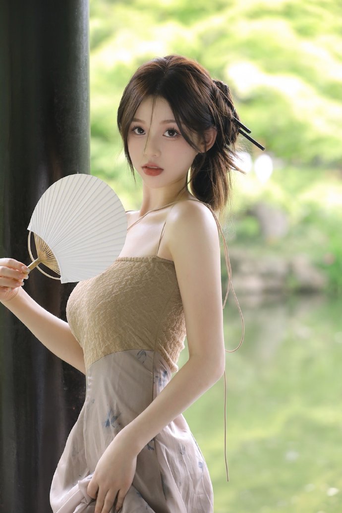 觉醒年代 封面