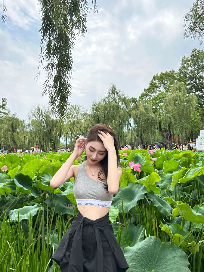 片单主题配图 · 播放器细节 · 影院级